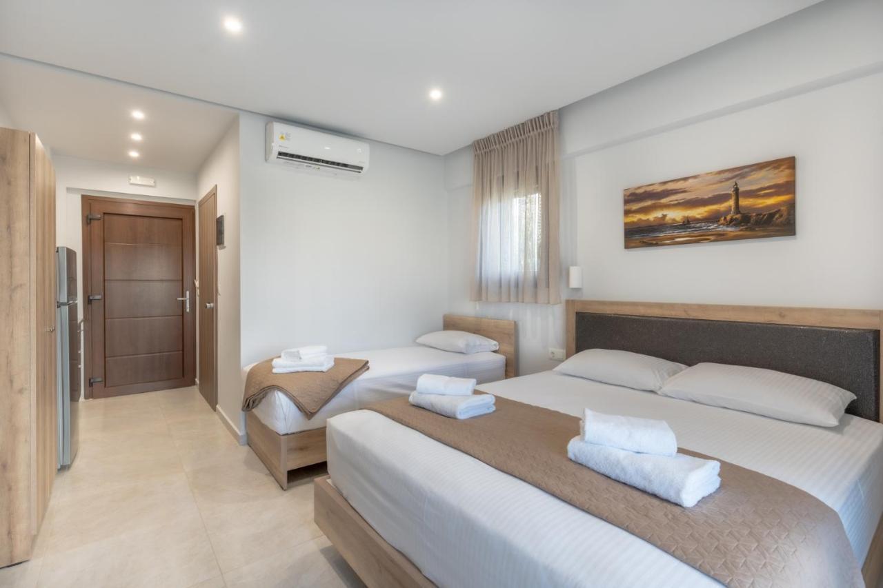 Sunshine Rooms And Suites Nea Vrasna Exterior photo